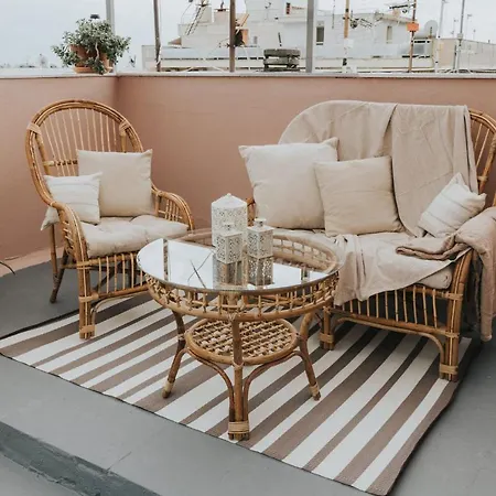 Bohemian Loft With View!