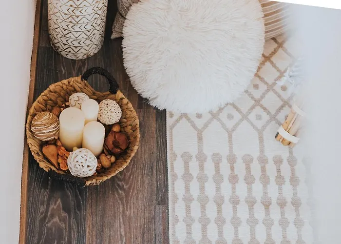 Bohemian Loft With View! * ヴォロス