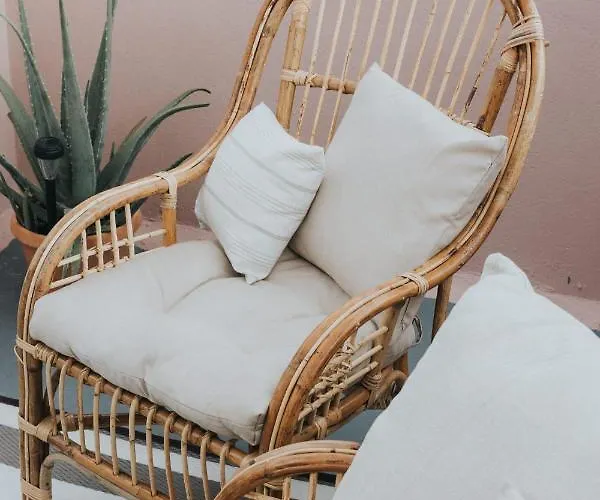 Appartement Bohemian Loft With View!